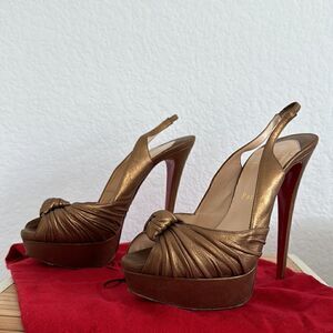 Christian Louboutin Peep Toe Golden Glam Bronze Leather Red Bottom Heels 40.5